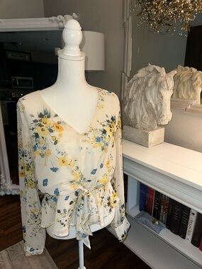 Adelyn Rae Cream Floral V-Neck Tie-Front Blouse with Yellow and Blue Flowers